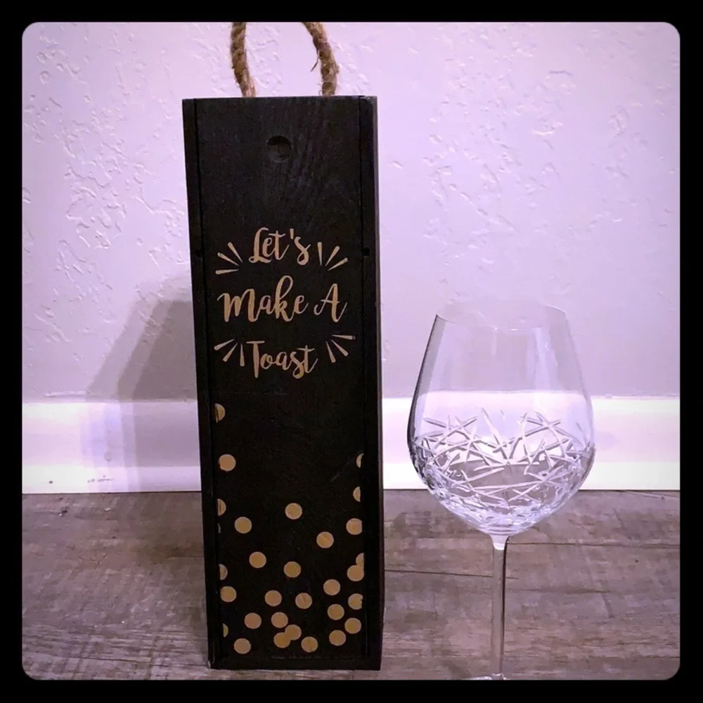 MChampagne or‎ wine bottle carrier